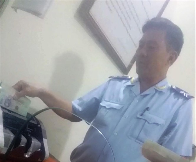 Lập đoàn thẩm tra vụ hải quan 'làm luật' ở cửa khẩu quốc tế Tây Trang - ảnh 1