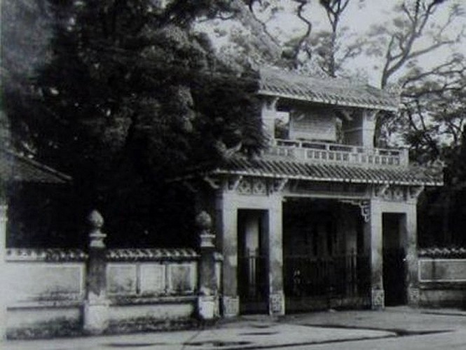 Đại tướng Võ Nguyên Giáp từng học ở Trường Quốc Học Huế từ năm 1925 - 1927.