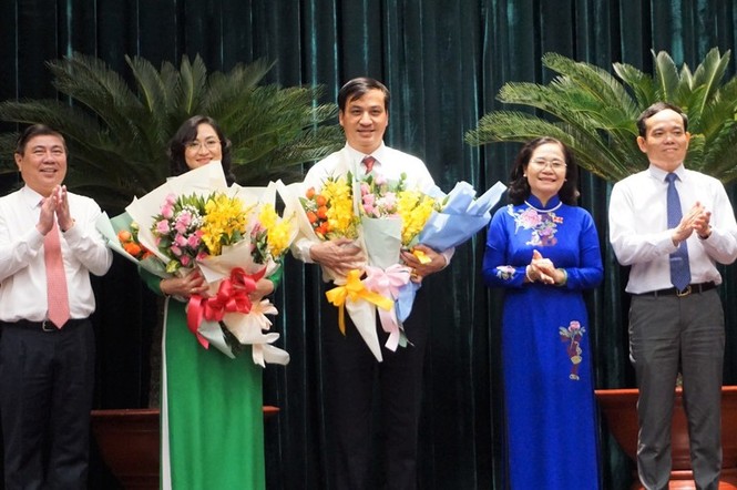 Ông Nguyễn Văn Nên: ‘Phải quan tâm đặc biệt đến công tác cán bộ…’ - ảnh 2