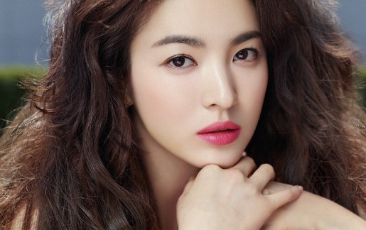 Vẻ đẹp 'không dao kéo' của Song Hye Kyo - ảnh 3