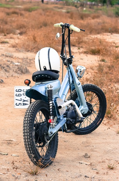 Honda Cub bobber độc đáo của sinh viên Việt - ảnh 3