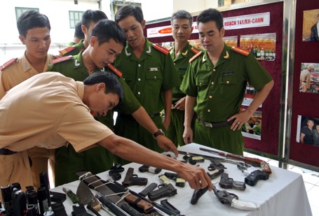 Choáng với lượng vũ khí 141 Hà Nội bắt trong 3 năm - ảnh 3