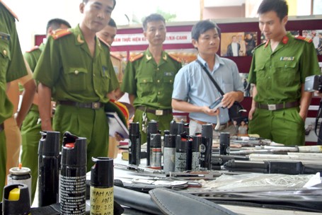 Choáng với lượng vũ khí 141 Hà Nội bắt trong 3 năm - ảnh 9