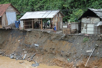 Lũ quét gây thiệt hại tiền tỷ ở miền tây Nghệ An - ảnh 10