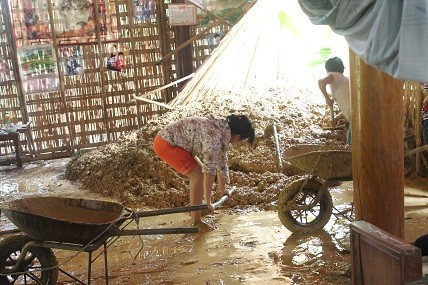 Lũ quét gây thiệt hại tiền tỷ ở miền tây Nghệ An - ảnh 5
