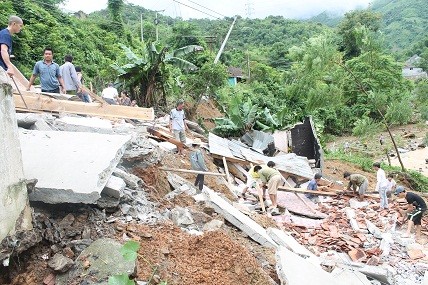 Lũ quét gây thiệt hại tiền tỷ ở miền tây Nghệ An - ảnh 6