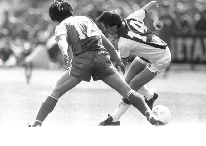 Thế giới bóng đá thương tiếc Johan Cruyff - ảnh 2