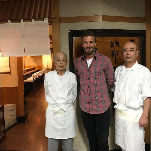 Quán sushi huyền thoại được Beckham ca tụng hết lời - ảnh 1