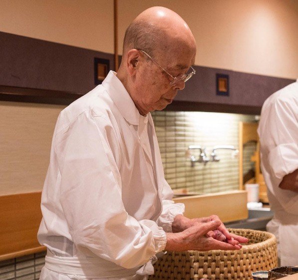 Quán sushi huyền thoại được Beckham ca tụng hết lời - ảnh 4