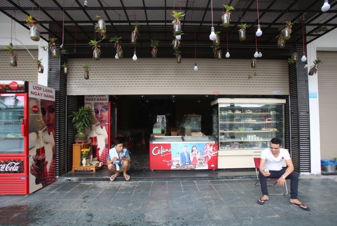 Bão tan, người dân Hạ Long trở lại sinh hoạt bình thường - ảnh 2