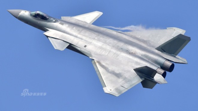 Trung Quốc có thể đã biên chế tiêm kích tàng hình J-20 - ảnh 1