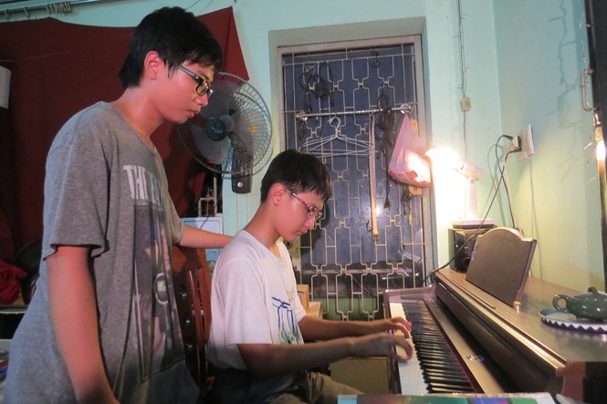 Người đàn ông cho 2 con bỏ trường tự học ở nhà: Giọt nước tràn ly - ảnh 5