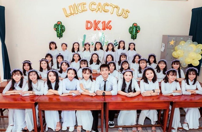 Các 'lớp học siêu nhân' khiến dân mạng trầm trồ: 'Ăn gì mà giỏi thế' - ảnh 2