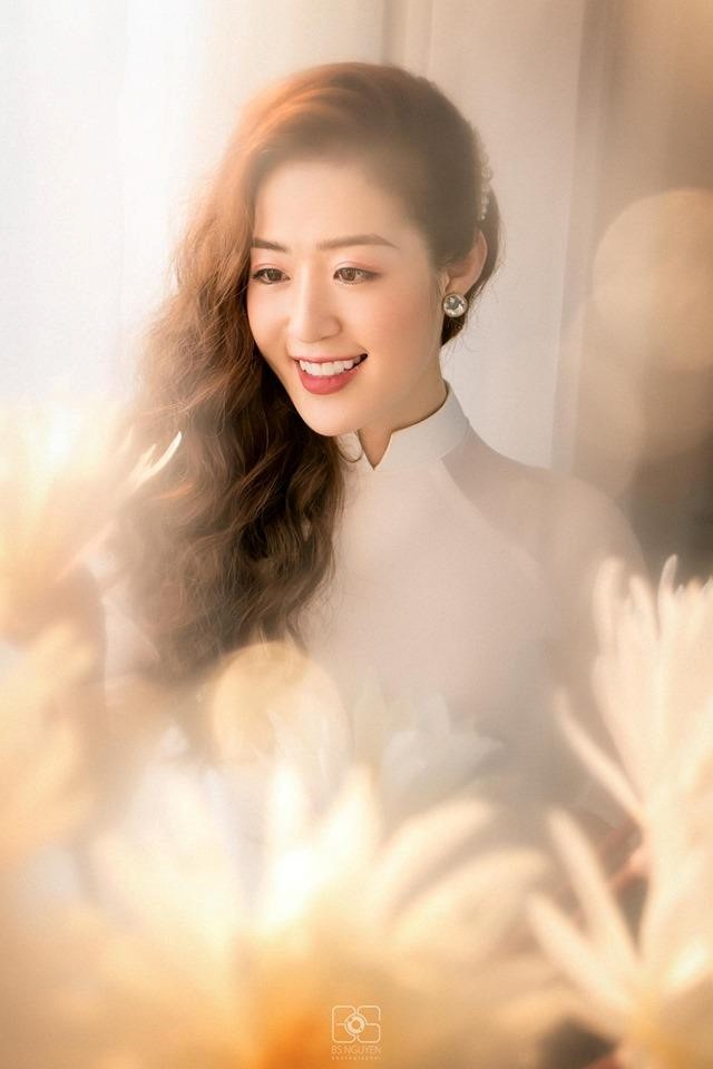 'Hot girl thời tiết' và những cô gái nổi bật từ Quảng Ninh - ảnh 2