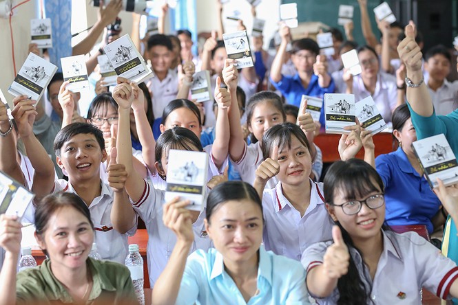 Kiến thức là chìa khóa thay đổi cuộc đời - ảnh 7