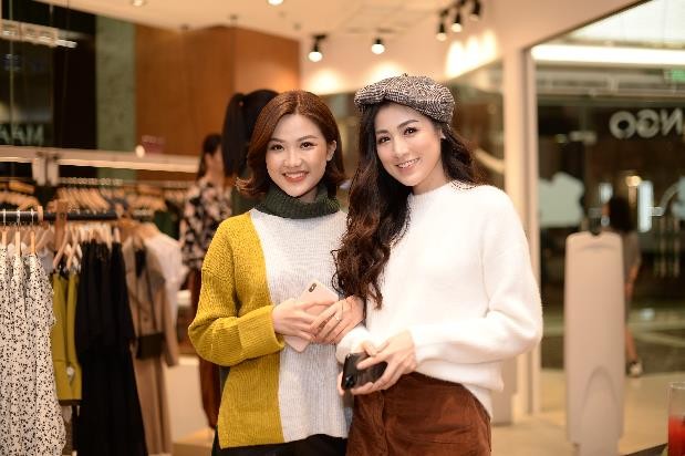 Á hậu Tú Anh trổ tài stylist phối đồ phong cách cho diễn viên Lương Thanh - ảnh 2