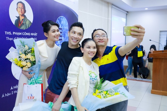 Nắm bắt bí quyết học tiếng Anh thời 4.0 cùng Á hậu Thùy Dung - ảnh 5