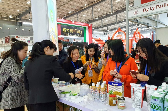 Sự ra mắt của Vinamilk tại Trung Quốc thu hút truyền thông - ảnh 6