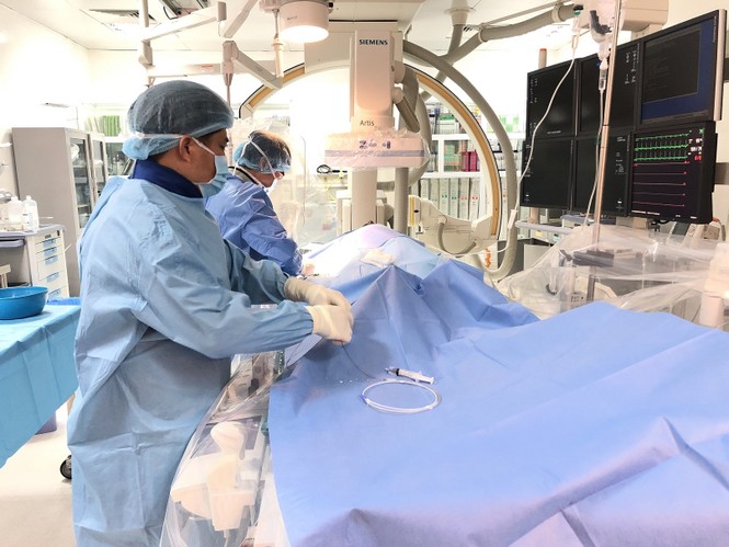 Cứu bệnh nhân nhồi máu cơ tim cấp khỏi 'cửa tử' trong thời gian ngắn kỷ lục - ảnh 3