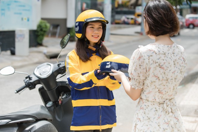 Thu nhập ổn định từ nghề xe ôm công nghệ - ảnh 2