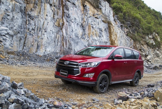 Đại lý Toyota tung nhiều ưu đãi hấp dẫn - ảnh 2