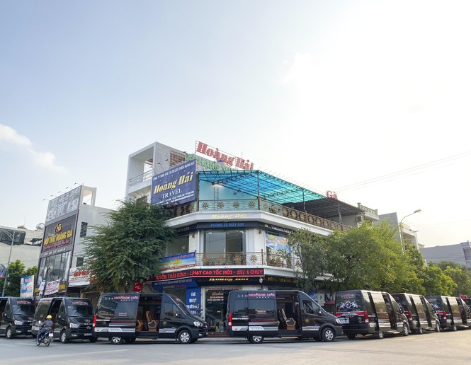 Trên DCar Hạng Thương Gia - Hoàng Hải thăm Vịnh Hạ Long - ảnh 3