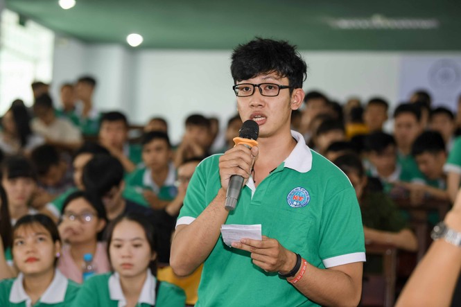 Hoa hậu Tiểu Vy: Tri thức là chiếc vương miện quý bền vững - ảnh 5