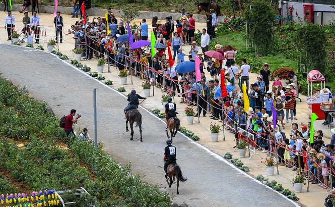 Sun World Fansipan Legend: 'Điểm du lịch văn hóa hấp dẫn hàng đầu thế giới 2019' - ảnh 2