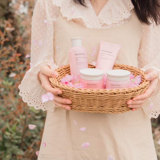 Bí quyết của vẻ đẹp sáng hồng rạng rỡ như hoa anh đào nở giữa trời xuân - ảnh 5