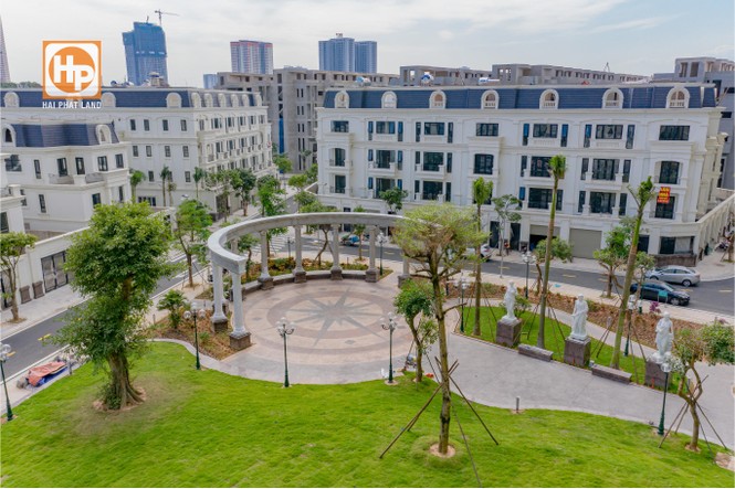 Roman Plaza mở bán lớn, khuấy động thị trường bất động sản cuối năm - ảnh 1
