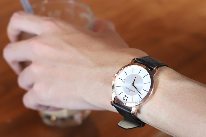 Mừng Giáng sinh và năm mới, Đăng Quang Watch giảm giá đến 50% - ảnh 4