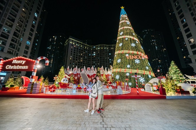 Dàn sao Việt 'bùng nổ' trong Vũ Hội Ánh Sáng tại Vinhomes Smart City - ảnh 1