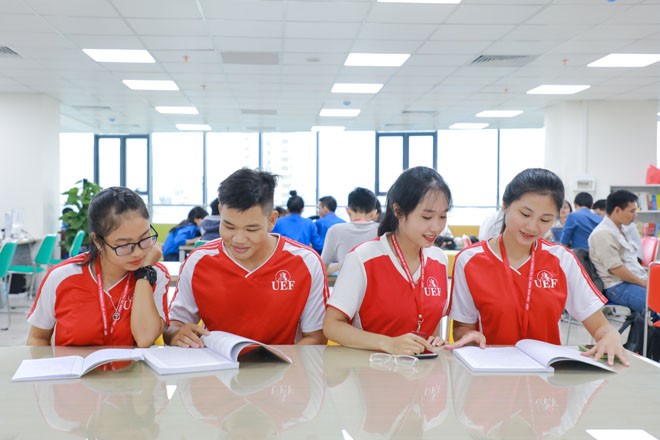 Để không bị đào thải, 'thủ sẵn' lợi thế cạnh tranh nếu chọn Tài chính-ngân hàng - ảnh 2