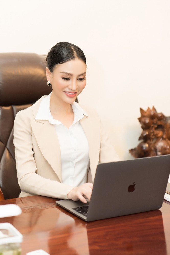 Doanh nhân Trần Huyền Nhung khởi nghiệp từ bàn tay trắng - ảnh 2