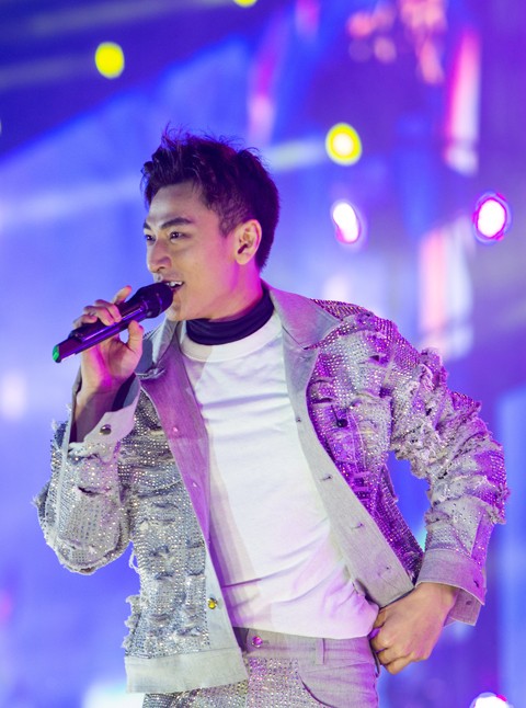 Đánh dấu năm mới ‘nổ tung’ với ‘cơn bão âm nhạc’ Tiger Remix 2020 - ảnh 8