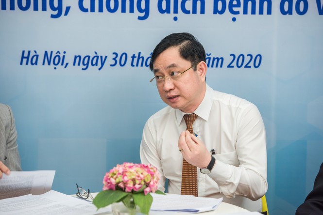 Kết hợp kim ngân hoa, cam thảo trong các bài thuốc nâng cao đề kháng - ảnh 1