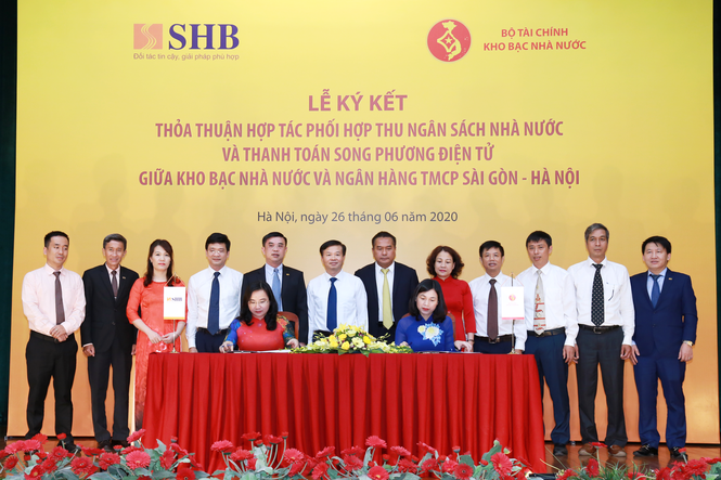 Kho bạc Nhà nước mở rộng phối hợp thu qua ngân hàng tạo điều kiện thuận lợi cho người dân - ảnh 1