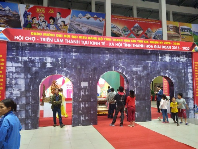Hội chợ - triển lãm thành tựu kinh tế - xã hội tỉnh Thanh Hoá - ảnh 2
