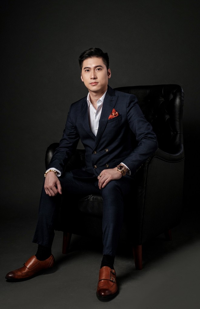 8x rời bỏ vị trí CEO Booking.com Việt Nam để xây dựng đế chế đầu tư là ai? - ảnh 2