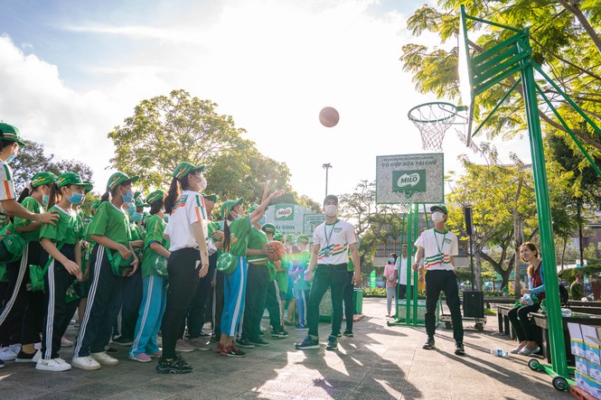 Nestlé MILO truyền cảm hứng thể thao cho hàng ngàn học sinh Cần Thơ - ảnh 2
