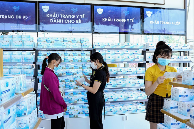 AB Beauty World tặng 5.000 hộp khẩu trang mừng chi nhánh 6 - ảnh 4