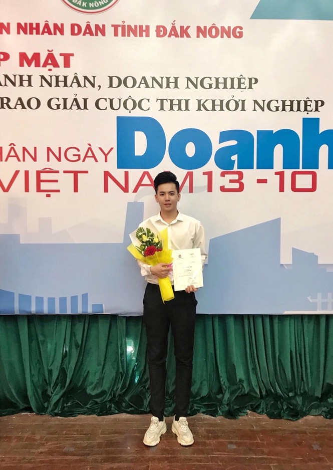 Học Quản trị kinh doanh ra làm sếp? lắng nghe chia sẻ từ cựu sinh viên trường UEF - ảnh 1
