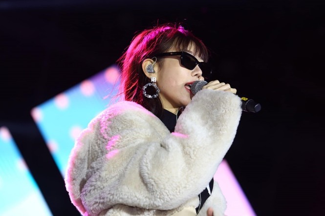 Đại nhạc hội RAP ‘chào 2021’ xua tan giá rét kỷ lục ở Hạ Long - ảnh 6