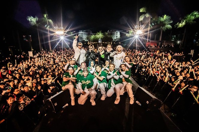 Đại nhạc hội RAP ‘chào 2021’ xua tan giá rét kỷ lục ở Hạ Long - ảnh 8