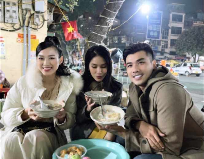Những hình ảnh đời thực giản dị và xinh đẹp của Top 3 Hoa Hậu Việt Nam 2020 - ảnh 15