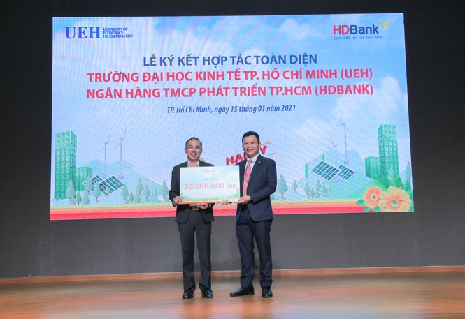 HDBank ký hợp tác chiến lược với các trường đại học - ảnh 2