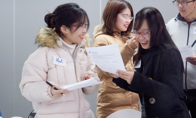 “Khai vấn nghề nghiệp” lần đầu tiên đến với sinh viên DynaGen - ảnh 2