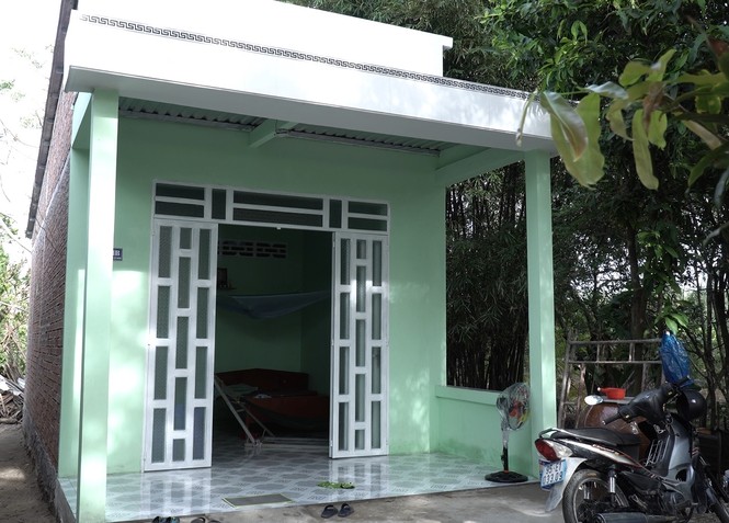 10 năm đợi chờ xây được mái nhà thực thụ cho vợ và con - ảnh 3
