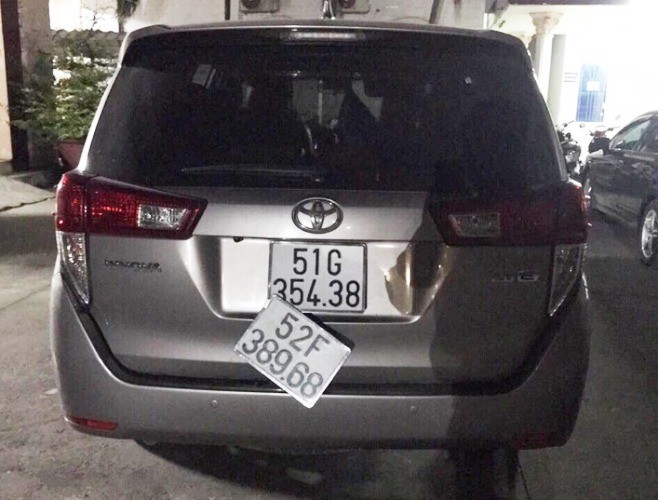 'Cẩu tặc’ dùng ô tô, súng đi trộm chó bị CSCĐ tóm gọn - ảnh 3