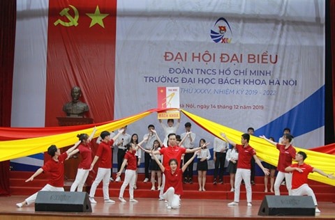 Anh Lê Đức Tùng tiếp tục làm Bí thư Đoàn trường ĐHBKHN - ảnh 6